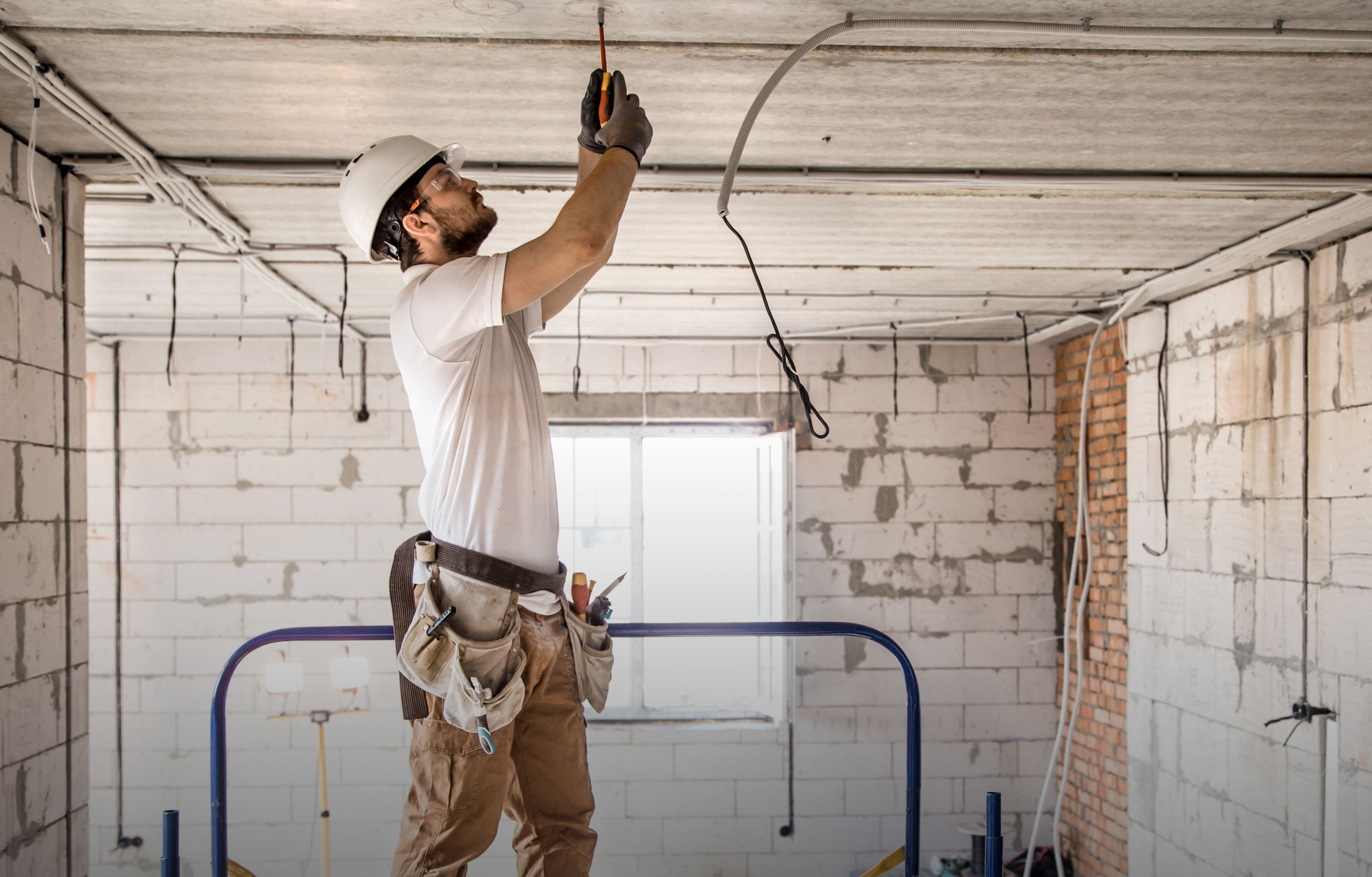 Duo Head LED Work Light with Tripod