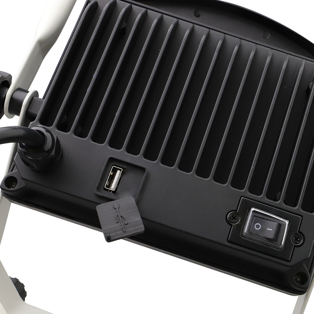 Corded Work Light with USB