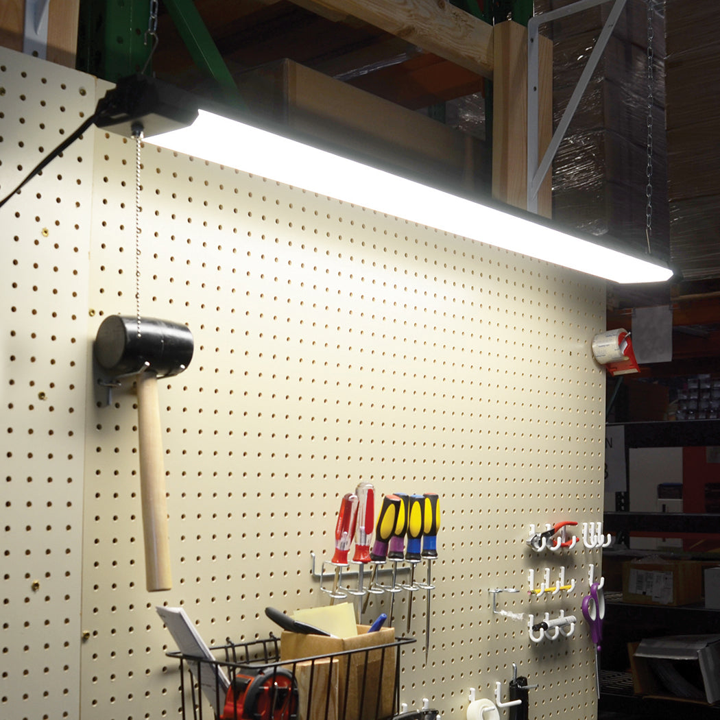 LED 4ft Shop Light 10 000 5000 Lumen 105W Linkable